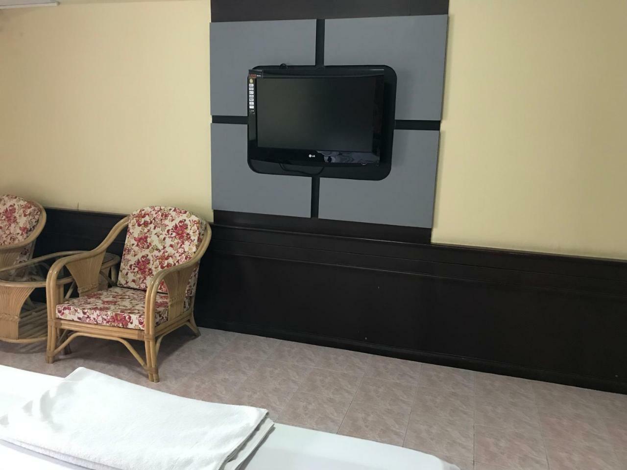 Khon Kaen Ruenrom Hotel Екстер'єр фото