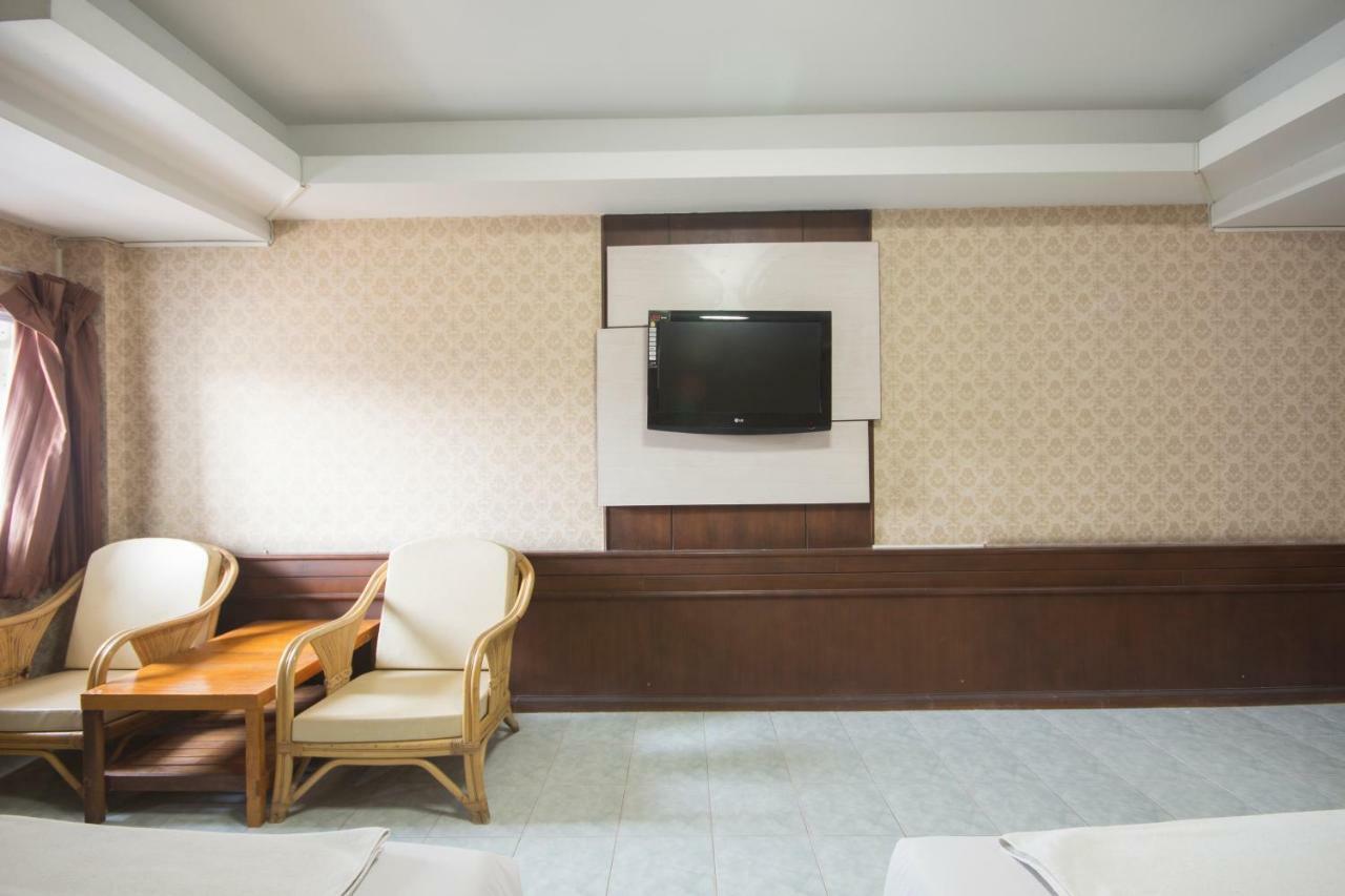 Khon Kaen Ruenrom Hotel Екстер'єр фото