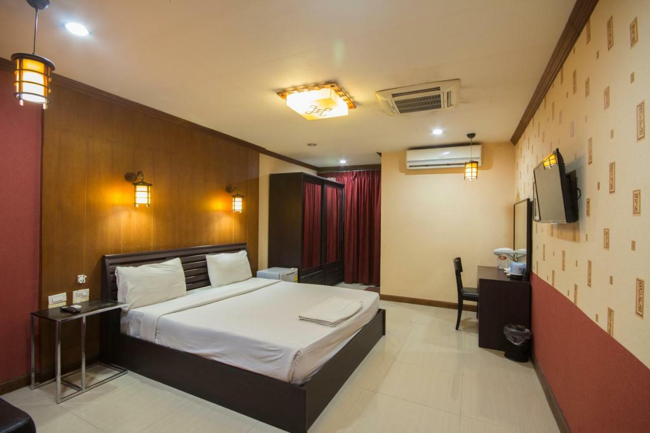Khon Kaen Ruenrom Hotel Екстер'єр фото