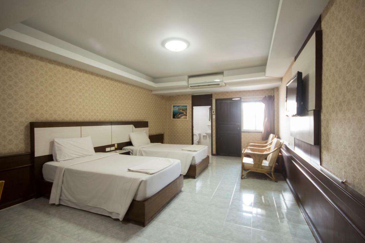 Khon Kaen Ruenrom Hotel Екстер'єр фото
