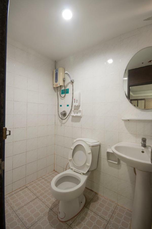 Khon Kaen Ruenrom Hotel Екстер'єр фото